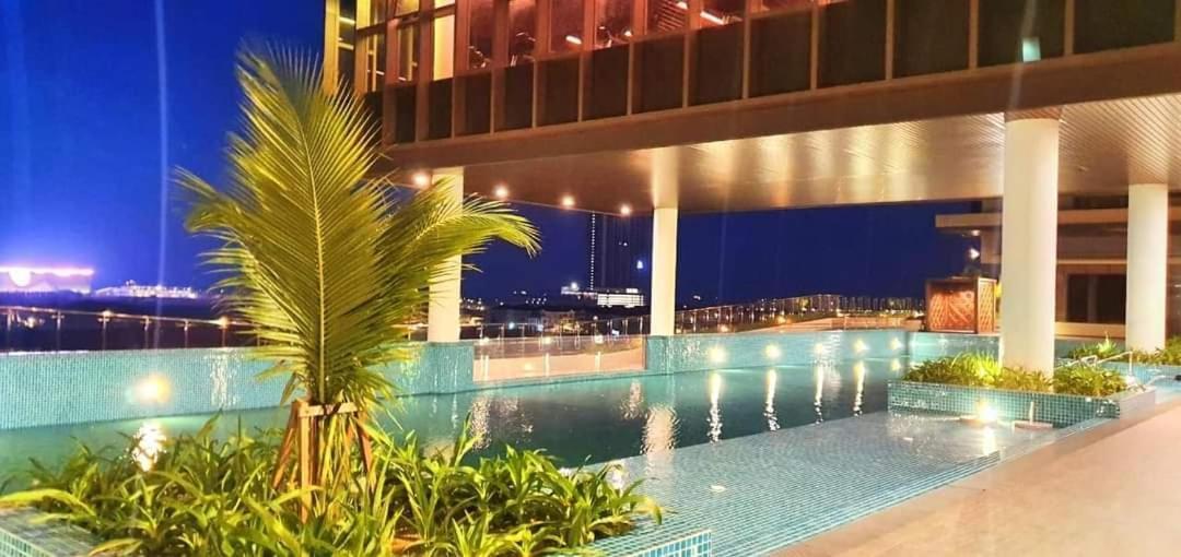 Jrv Hotelstyle Homestay Melaka Exterior photo